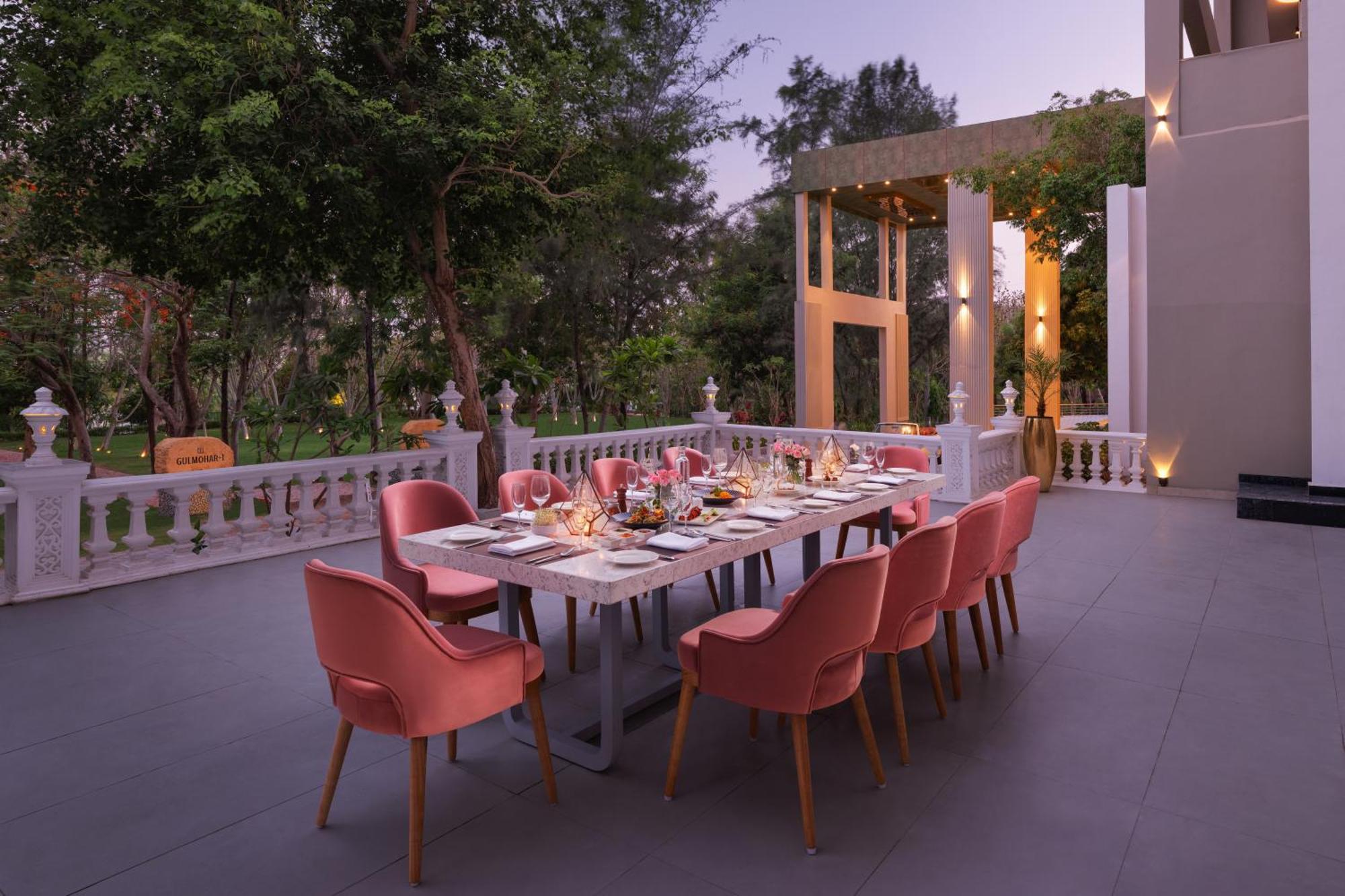 Essentia Luxury Resort & Spa Udaipur Exterior photo
